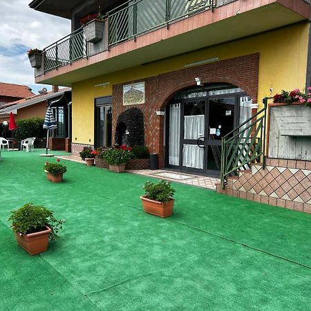 Grotta Del Monaco Bed & Breakfast Pedara Exterior photo